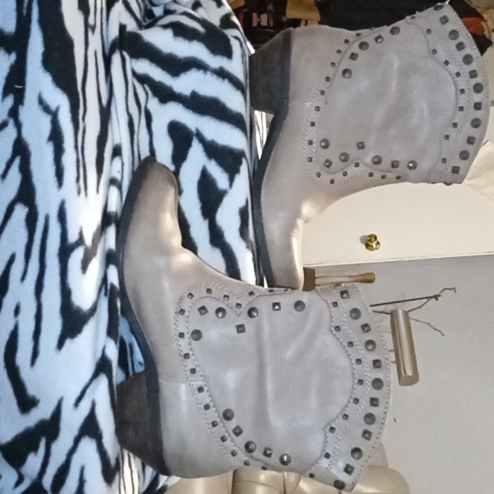 Vince Camuto leather boots
